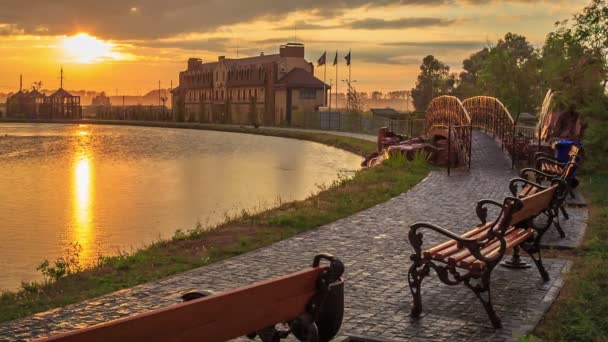 Stadtpark bei Sonnenuntergang — Stockvideo