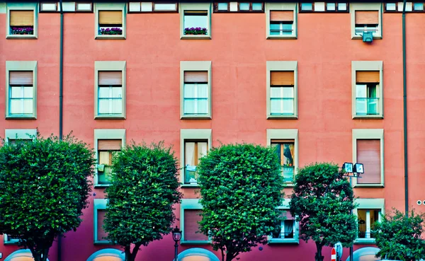 Facade of a building — Stock Photo, Image