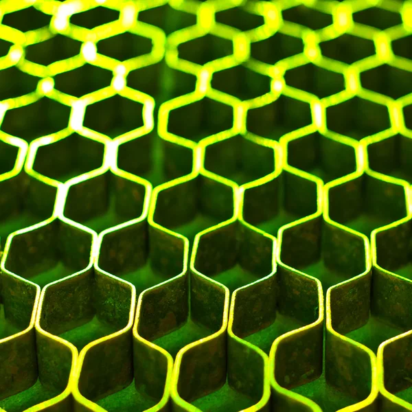 Estructura abstracta de panal de abeja metálica — Foto de Stock