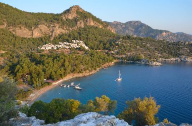 Marmaris 'teki Amos Ancient City yakınlarında güzel bir körfez manzarası. Turunch yakınlarında, Mugla.