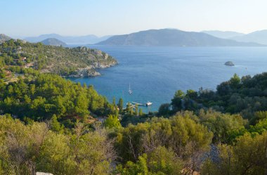 Marmaris 'teki Amos Ancient City yakınlarında güzel bir körfez manzarası. Turunch yakınlarında, Mugla.