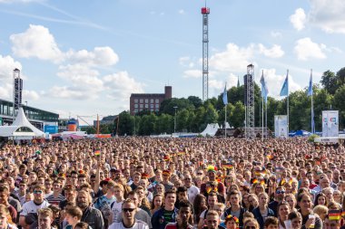 Kiel, Almanya - 21 Haziran 2016: 2016 Kieler Haftası sırasında Kuzey İrlanda Futbol Maçı Kamu Gösterimi - Almanya 