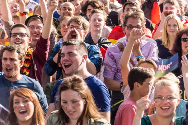 Kiel, Almanya - 21 Haziran 2016: 2016 Kieler Haftası sırasında Kuzey İrlanda Futbol Maçı Kamu Gösterimi - Almanya 