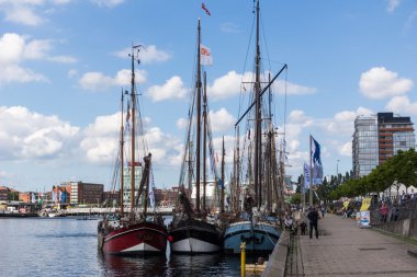 Kiel, Almanya - 21 Haziran 2016: Kieler Woche 2016 'nın 4. Gününün İzlenimleri