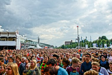 Kiel, Almanya - 26 Haziran 2016: Almanya Futbol Maçı Kamu Gösterimi - Kieler Haftası sırasında Slovakya 