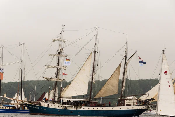 Kiel Alemania Junio 2016 Impresiones Del Desfile Barcos Altos Durante —  Fotos de Stock