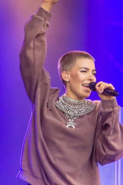 Kiel, Almanya - 24 Haziran 2016: Kieler Haftası 'nda Bando Frida Gold çalıyor