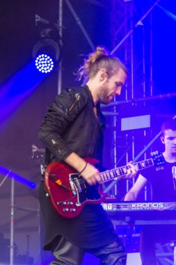 Kiel, Almanya - 24 Haziran 2016: Kieler Haftası 'nda Bando Frida Gold çalıyor