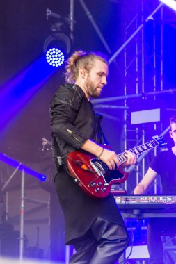 Kiel, Almanya - 24 Haziran 2016: Kieler Haftası 'nda Bando Frida Gold çalıyor