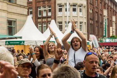 Kiel, Almanya - 24 Haziran 2016: The Band United Four, Kieler Haftası 2016