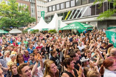 Kiel, Almanya - 24 Haziran 2016: The Band United Four, Kieler Haftası 2016