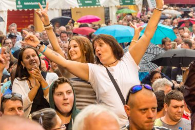 Kiel, Almanya - 24 Haziran 2016: The Band United Four, Kieler Haftası 2016