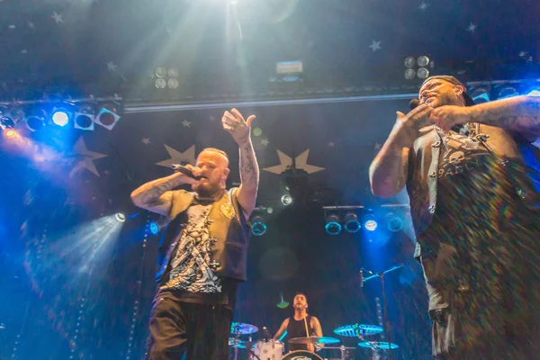 Kiel, Almanya - 23 Haziran 2016: Berlin Deutschrock Grubu 