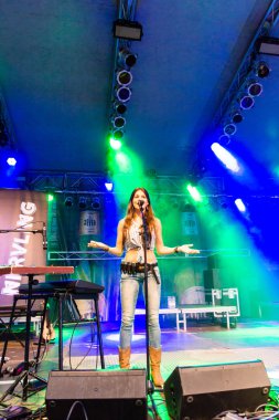 Kiel, Almanya - 22 Haziran 2016: The Band Nervling, Kieler Woche 2016 'nın beşinci gününde Netuse Stage' de sahne aldı 