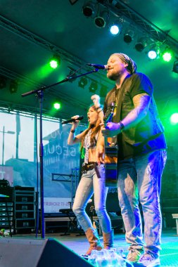 Kiel, Almanya - 22 Haziran 2016: The Band Nervling, Kieler Woche 2016 'nın beşinci gününde Netuse Stage' de sahne aldı 