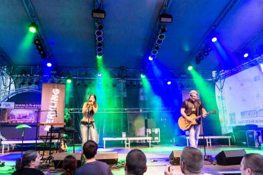 Kiel, Almanya - 22 Haziran 2016: The Band Nervling, Kieler Woche 2016 'nın beşinci gününde Netuse Stage' de sahne aldı 