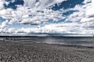 Scharbeutz sahilinde