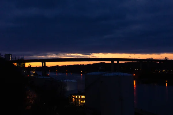 Solnedgång Över Den Höga Bron Kiel Holtenau — Stockfoto