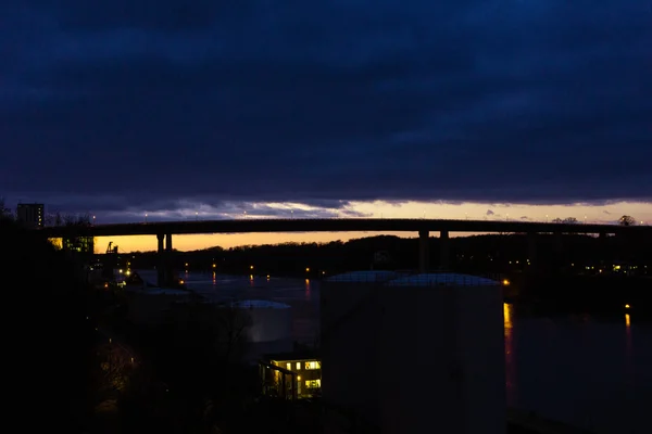 Solnedgång Över Den Höga Bron Kiel Holtenau — Stockfoto