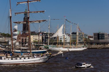 Hamburg, Almanya - 7 Mayıs 2016: Hamburg Liman Doğum günü 2016 üçüncü günün gösterimler