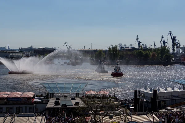 Hamburg Germany May 7Th 2016 Famous Tug Ballet River Elbe — Stock Photo, Image