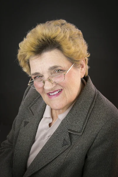 Yaşlı bir kadının portresi