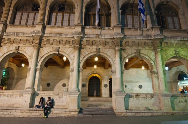 CRETE,HERAKLION-JULY 24:The Venetian loggia next to Lions Square on July 24,2014 on the Cete island, Greece. — Stock Photo, Image