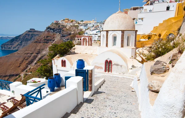 Fira Orthodox church on the island of Thera (Santorini), Greece. — Stockfoto