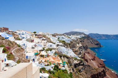 Oia panoramik manzarasını Santorini Adası üzerinde. Thera, Yunanistan.