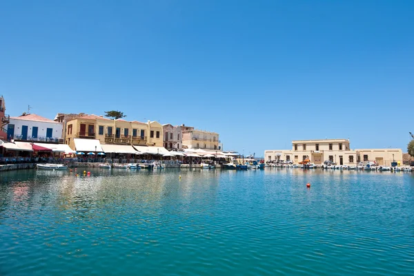 CRETE,RETHYMNO-JULY 23: View of the old harbour on July 23,2014 in Rethymno, Crete island, Greece. — Stock Photo, Image