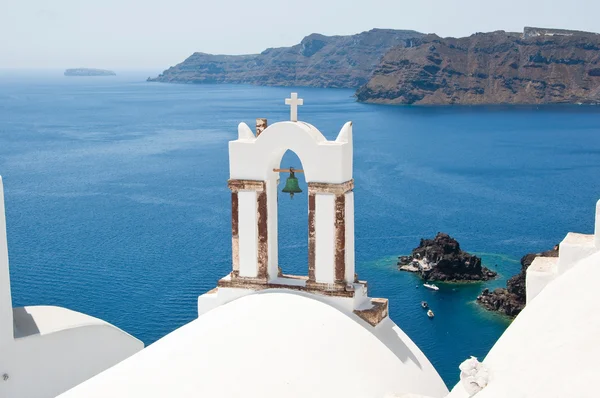 L'église d'Oia à Santorin, Grèce . — Photo