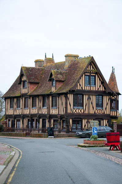 NORMANDY,FRANCE-JANUARY 8: Detail of Beuvron-en-Auge village on January 8,2013 in Normandy. — Stock Photo, Image