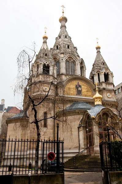 The Alexander Nevsky Cathedral on January 10,2013 in Paris. — Stock Photo, Image