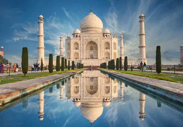 Taj mahal indien, agra. 7 Weltwunder. schöne tajmahal trave — Stockfoto