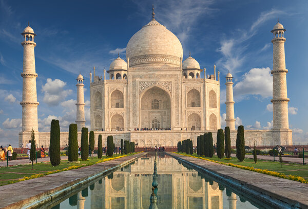 Taj Mahal India, Agra. 7 world wonders. Beautiful Tajmahal trave
