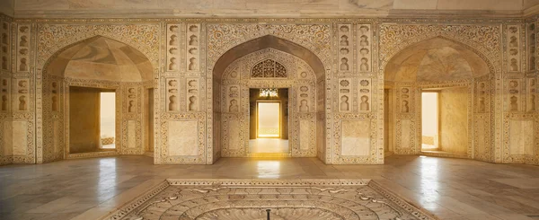 Forte Rosso situato ad Agra, India . — Foto Stock