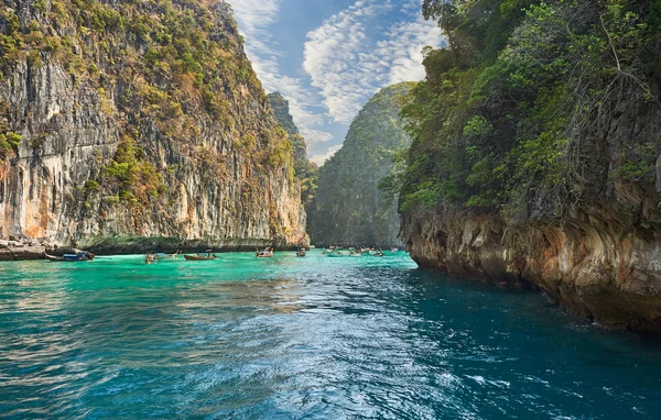 Phi-phi island, krabi provinsen, thailand. — Stockfoto