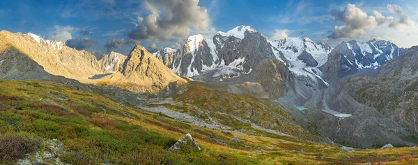 Montañas Altai —  Fotos de Stock