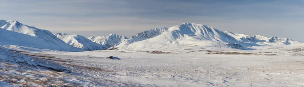 Krásná Zimní krajina, Altaje Rusko. — Stock fotografie