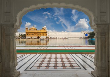 Amritsar, Pencap, Hindistan bulunan altın Tapınak.