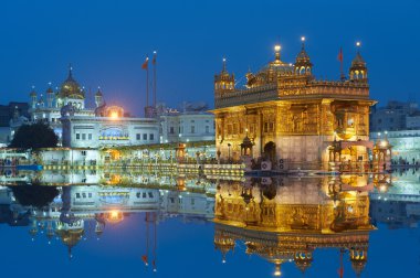 Amritsar, Pencap, Hindistan bulunan altın Tapınak.