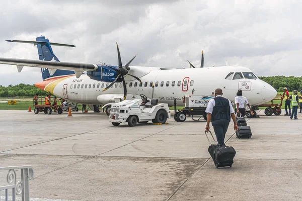 Georgetown Guyana Sep 2018 Liat Airlines Prepara Despegue Aeropuerto — Foto de Stock