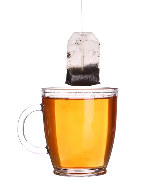 Glas kopje thee met citroen en mint geïsoleerd op een witte pagina — Stockfoto