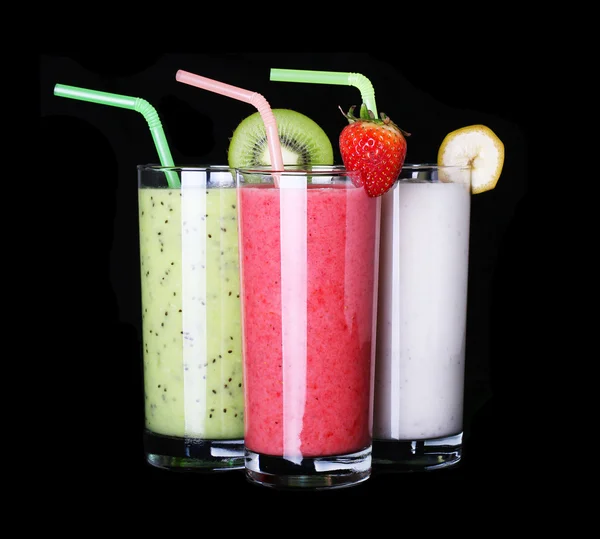 Gezond glas smoothies collectie smaak op zwarte achtergrond — Stockfoto