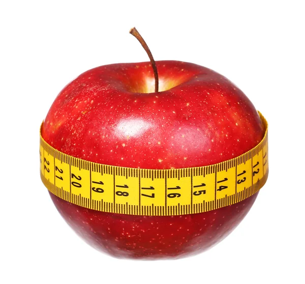 Măr cu bandă de măsurare pierde în greutate izolat pe backgrou alb — Fotografie, imagine de stoc