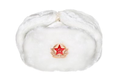 Beyaz arka plan üzerinde Ushanka izole Rus askeri ordu şapka