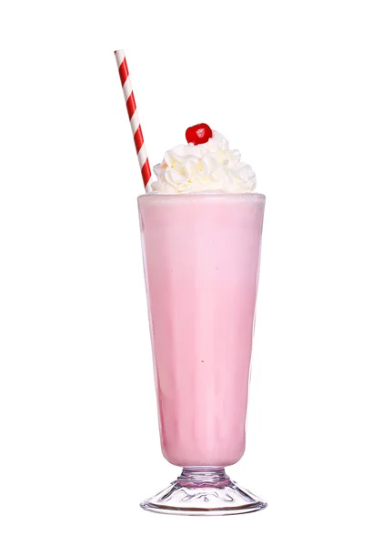 Milkshakes saveur de fraise à la cerise et crème fouettée isola — Photo