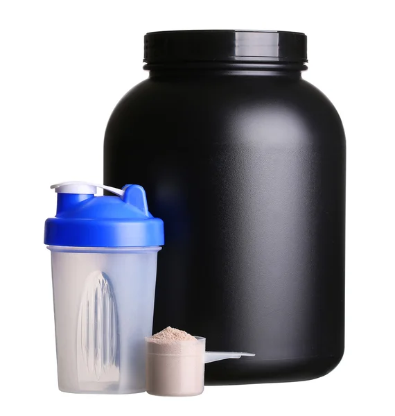 Grande baignoire de protéines de lactosérum avec shaker pour la musculation isolé sur fond blanc Images De Stock Libres De Droits