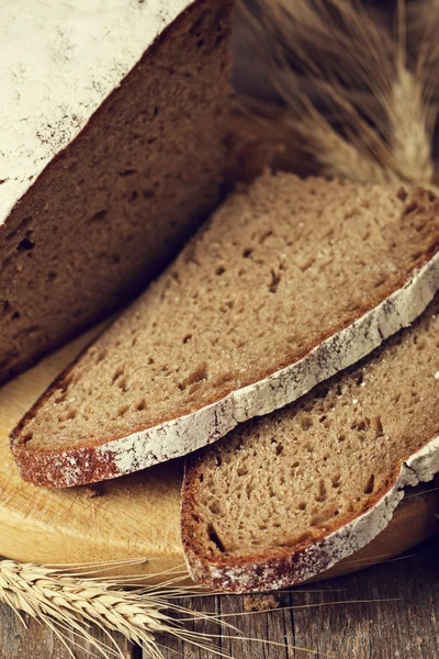 Sneetjes brood van homemeade Rechtenvrije Stockfoto's