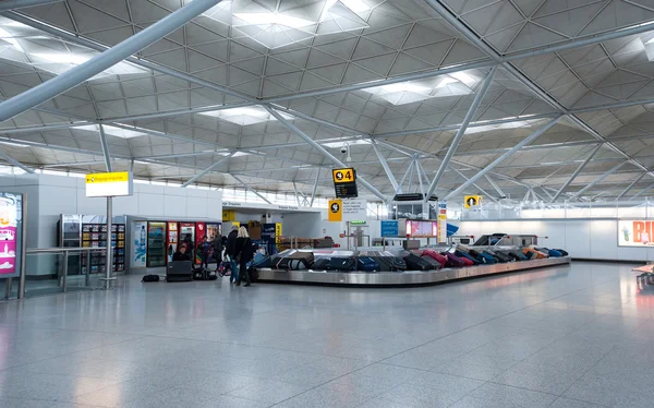 Ιμάντα μεταφοράς στο αεροδρόμιο Stansted — Φωτογραφία Αρχείου